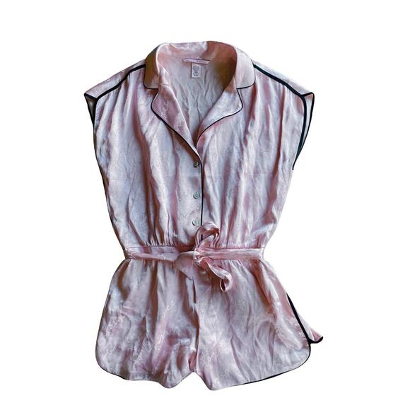 EUC Victoria Secret Satin One Piece Satin Pink Sleep Romper Size XS - Picture 1 of 4
